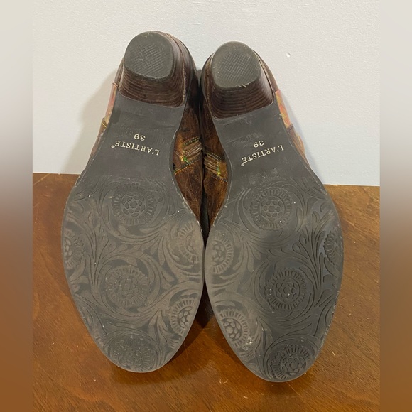 Spring Step Boots - Picture 8 of 8